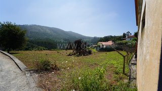 Land for sale in Oliveira de Azeméis, Portugal — €45,000