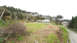 Land for sale in Oliveira de Azeméis, Portugal — €53,200