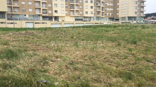 Land for sale in Santa Maria da Feira, Portugal — €450,000