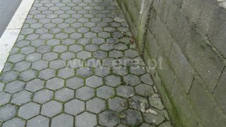 Land for sale in Vila Nova de Gaia, Portugal — €95,000