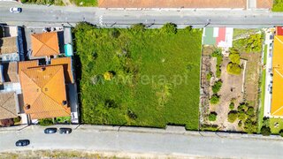 Land for sale in Santa Maria da Feira, Portugal — €64,500