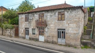 Land for sale in Paredes, Portugal — €180,000
