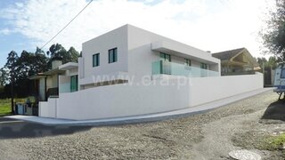 Land for sale in Vila Nova de Gaia, Portugal — €175,000