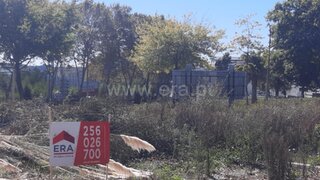 Land for sale in São João da Madeira, Portugal — €120,000
