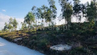 Land for sale in Gondomar, Portugal — €137,500
