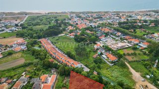 Land for sale in Vila Nova de Gaia, Portugal — €420,000