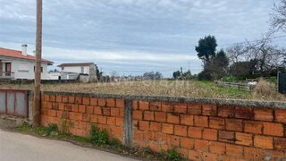 Land for sale in Oliveira de Azeméis, Portugal — €100,000