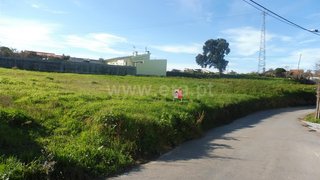 Land for sale in Santa Maria da Feira, Portugal — €85,000