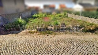 Land for sale in Vila Nova de Gaia, Portugal — €180,000
