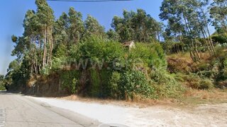 Land for sale in Paredes, Portugal — €79,000