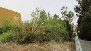 Land for sale in Vila Nova de Gaia, Portugal — €80,000