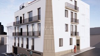 Terreno de 183 m² em Porto