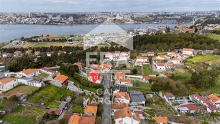 Land for sale in Vila Nova de Gaia, Portugal — €229,000