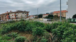 Land for sale in Santa Maria da Feira, Portugal — €73,500
