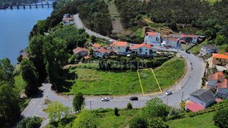 Land for sale in Gondomar, Portugal — €82,380