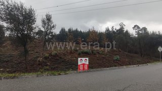 Land for sale in Vale de Cambra, Portugal — €135,000