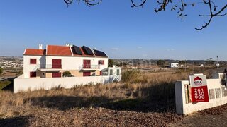 Land for sale in Lourinhã, Portugal — €49,500
