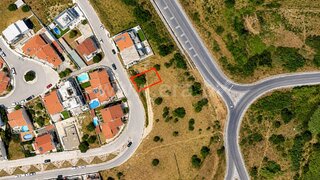Land for sale in Loures, Portugal — €140,000
