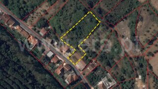 Land for sale in Alenquer, Portugal — €35,000