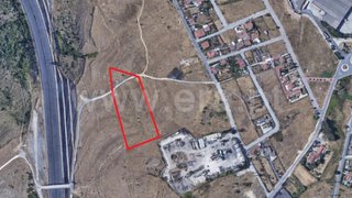 Land for sale in Loures, Portugal — €215,000