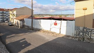 Land for sale in Alenquer, Portugal — €60,000