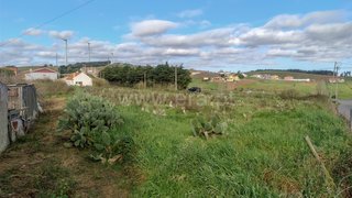 Land for sale in Torres Vedras, Portugal — €190,000