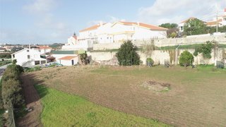 Land for sale in Lourinhã, Portugal — €320,000