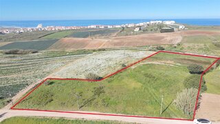 Land for sale in Lourinhã, Portugal — €800,000