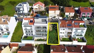 Land for sale in Odivelas, Portugal — €180,000