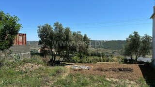 Land for sale in Loures, Portugal — €58,000