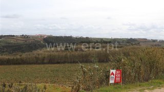 Land for sale in Lourinhã, Portugal — €119,000