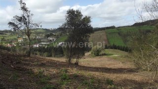 Land for sale in Mafra, Portugal — €90,000