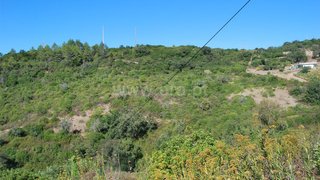 Terreno de 34 400 m² em Loures