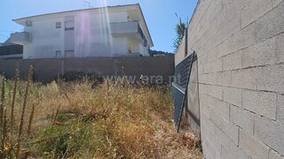 Land for sale in Amadora, Portugal — €149,000
