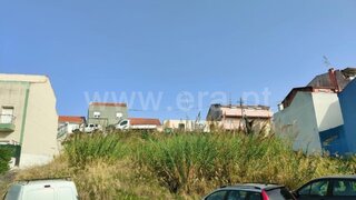 Land for sale in Amadora, Portugal — €295,000