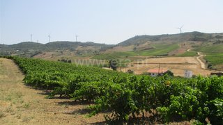Land for sale in Torres Vedras, Portugal — €185,000