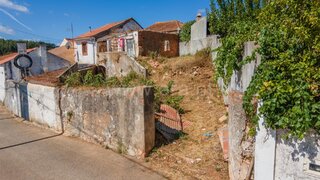 Land for sale in Cadaval, Portugal — €39,500