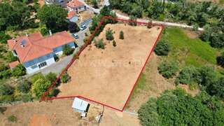 Land for sale in Batalha, Portugal — €45,000