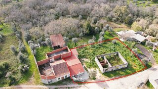 Land for sale in Alvaiázere, Portugal — €79,000