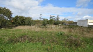 Land for sale in Alcobaça, Portugal — €25,000