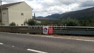 Land for sale in Porto de Mós, Portugal