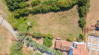Land for sale in Batalha, Portugal — €79,500