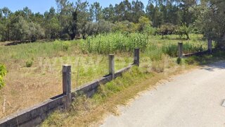 Terreno de 4377 m² em Leiria