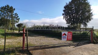 Land for sale in Bombarral, Portugal — €200,000
