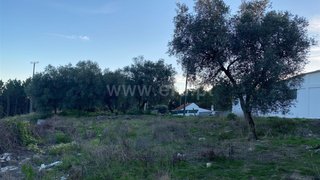 Terreno de 580 m² em Leiria