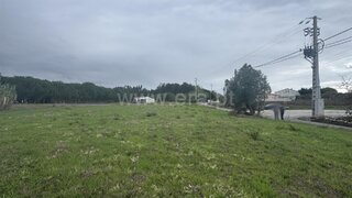 Land for sale in Bombarral, Portugal — €95,000