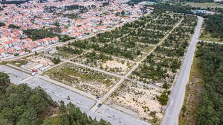 Land for sale in Sesimbra, Portugal — €75,000