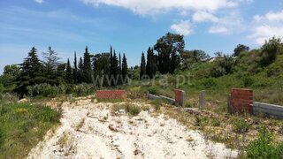 Land for sale in Almada, Portugal — €97,500