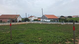 Land for sale in Sesimbra, Portugal — €198,000