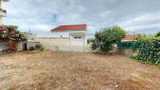 Land for sale in Almada, Portugal — €160,000